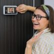 Basi - digitális ajtókitekintő