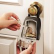 Master Lock - számzáras kulcstároló
